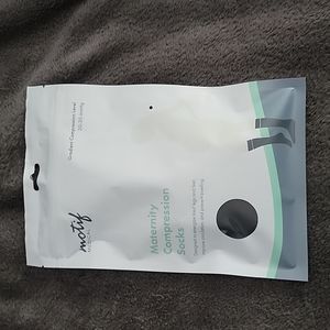 Maternity compression socks
